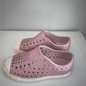 NATIVE glittery pink shoes
